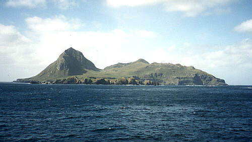 https://www.sthelena.se/wp-content/uploads/2008/01/night1.jpg (24185 bytes)